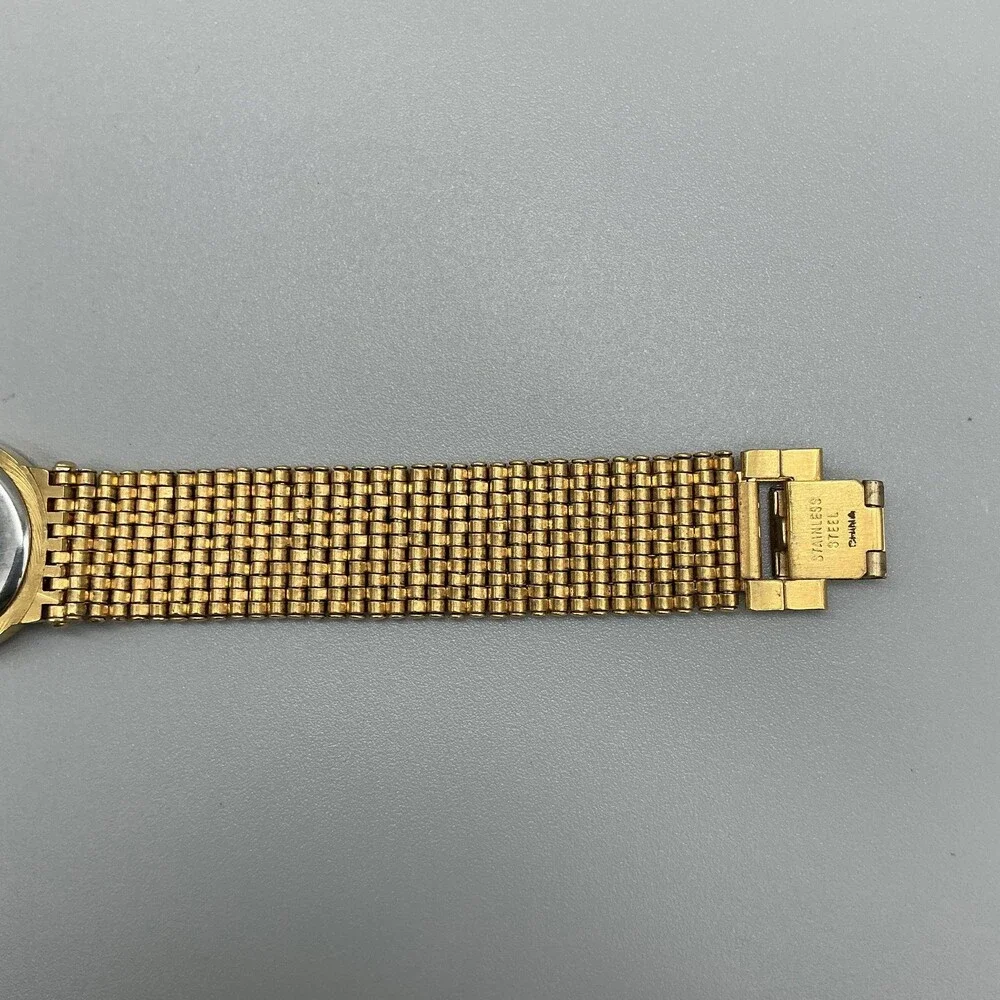 Nicolet Womens Watch 27mm Gold Tone Bracelet Date NC 1003 New Battery 8.5